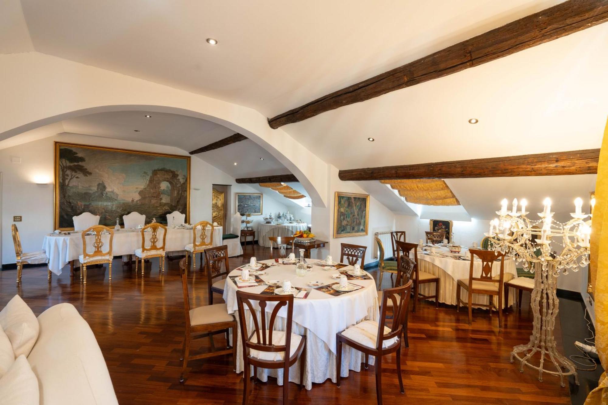 Morali Palace Genua Buitenkant foto