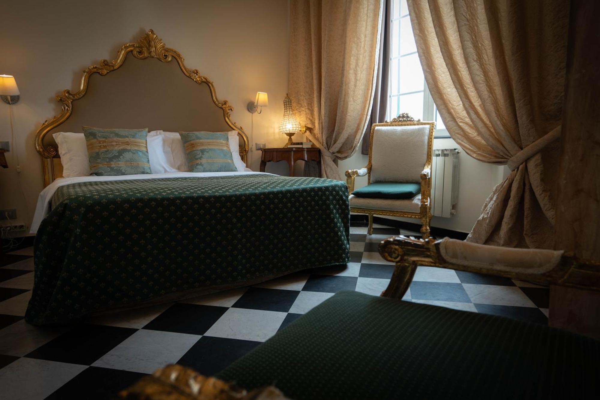 Morali Palace Genua Buitenkant foto